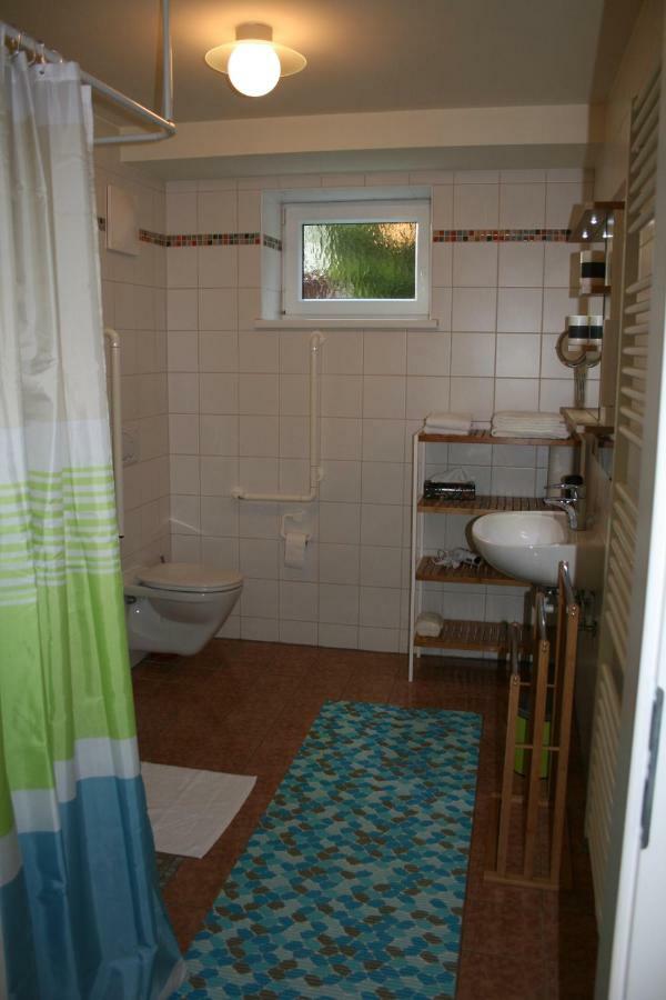 Pension Pock Tieschen Exterior photo